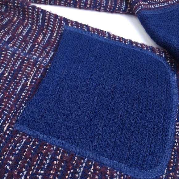 St. John Women's Gold Buttoned Blue Red Tweed Cardigan Blazer Sz 8 - Picture 4 of 12